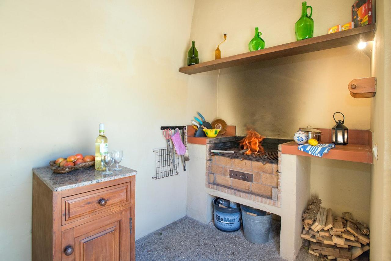 Owl Vallori - 5 Min Walk To The Villa