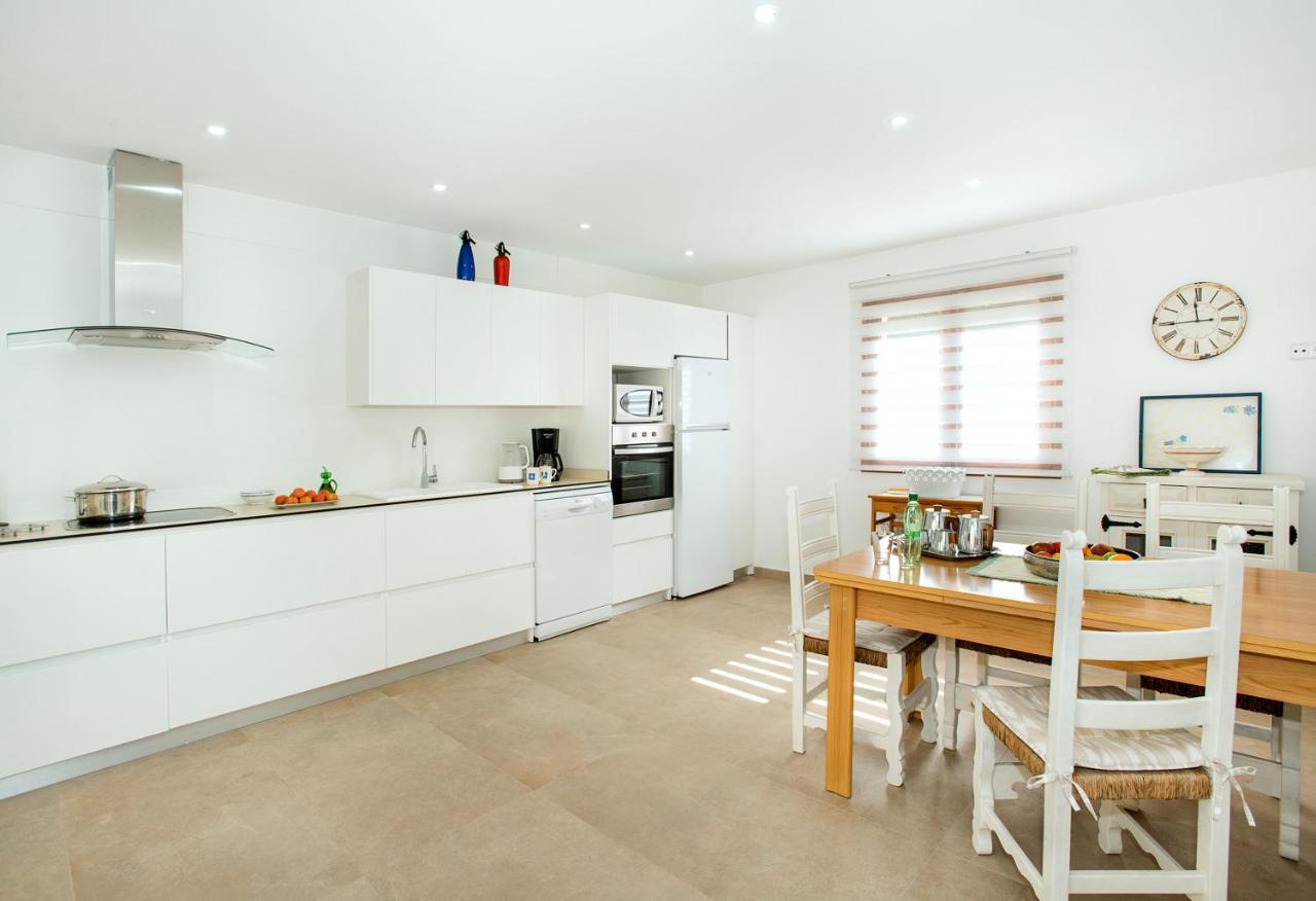 Owl Vallori - 5 Min Walk To The